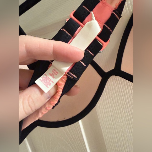 Victorias Secret - Pink / Peach / Black - Bikini Top - 34D - Picture 6 of 6